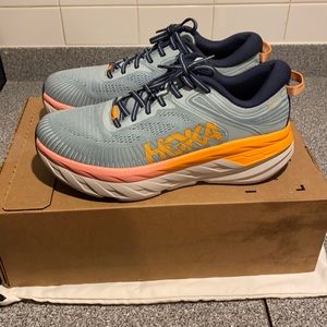 Hoka Bondi 7 size 9 women’s shoes